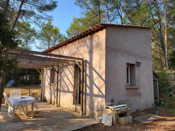 Carnoules (83660) CABANON T1 MEUBLE