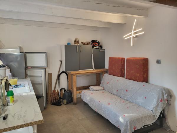 Carnoules (83660) CABANON T1 MEUBLE