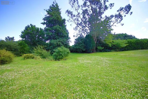 Terrain à Batir à vendre à Bricquebec-en-Cotentin dans la Manche (50260), ref : 094-2005