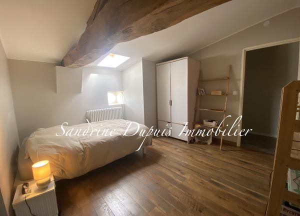 Saintes (17100) SAINTES : Propriété de charme 6 chambres