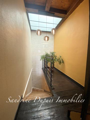 Saintes (17100) SAINTES : Propriété de charme 6 chambres