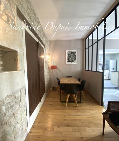 Saintes (17100) SAINTES : Propriété de charme 6 chambres