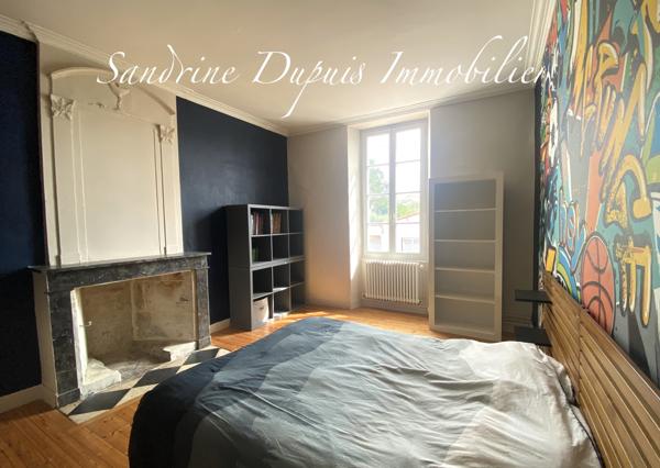 Saintes (17100) SAINTES : Propriété de charme 6 chambres