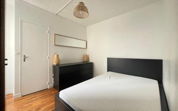 Appartement à vendre    2 pièces • 30,62 m2 Paris 17