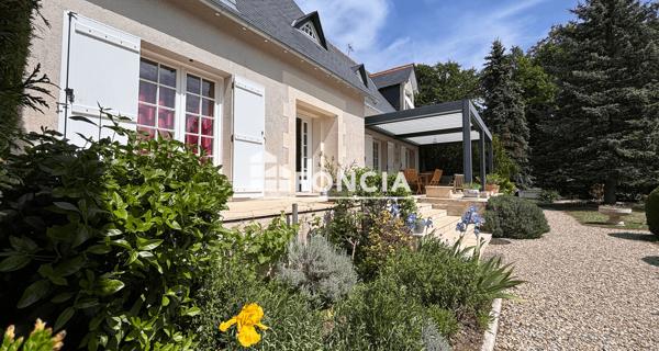 À vendre Maison 5 pièces 150 m² - La Croix-en-touraine 37150