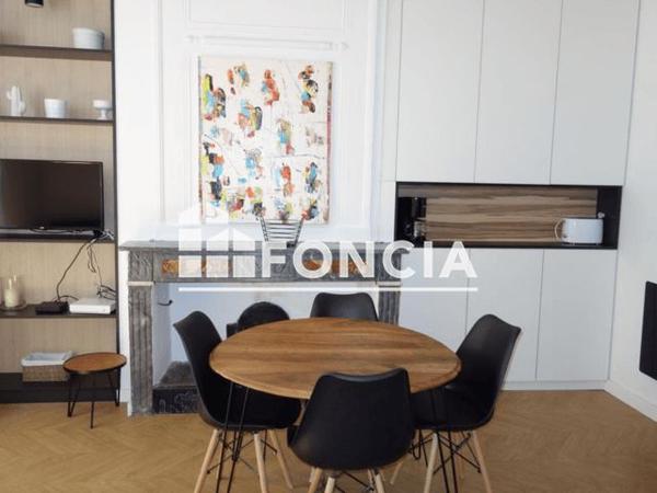 À vendre Immeuble 254 m² - Nîmes 30000