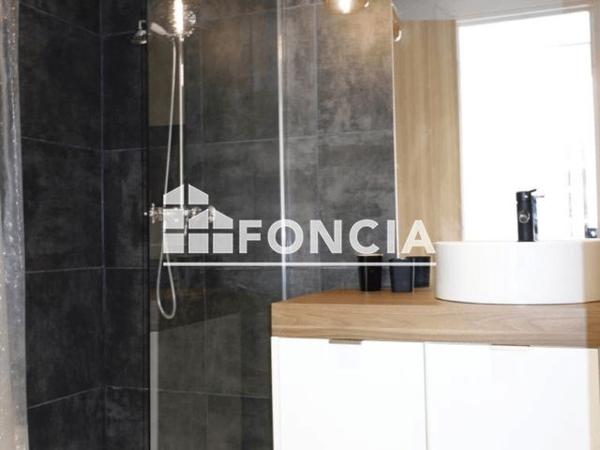 À vendre Immeuble 254 m² - Nîmes 30000