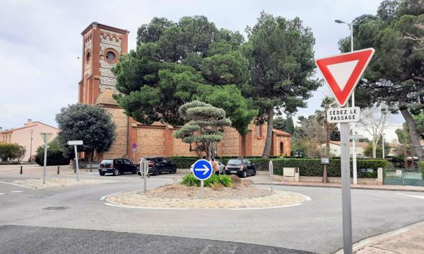 Immeuble avec ancien local pro + grand appartement