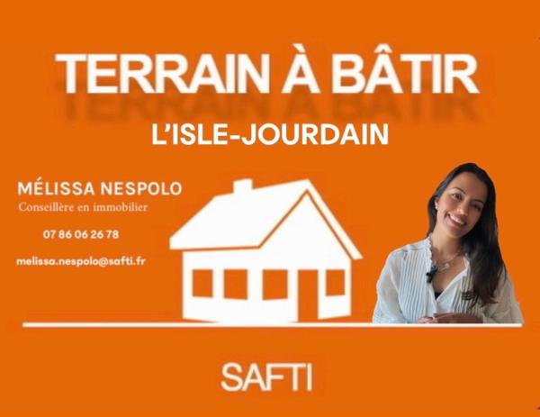 Terrain constructible viabilisé – 736m² – L’Isle-Jourdain (32600)