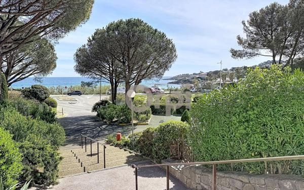Appartement à vendre    2 pièces • 27 m2 Les Issambres - Roquebrune-sur-Argens