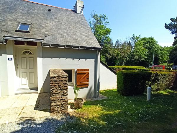 Petite maison avec jardinet et parking, Le Palais , Le palais