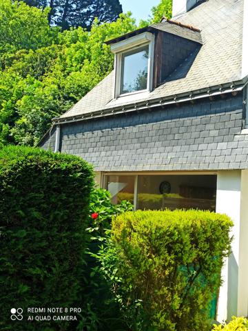 Petite maison avec jardinet et parking, Le Palais , Le palais