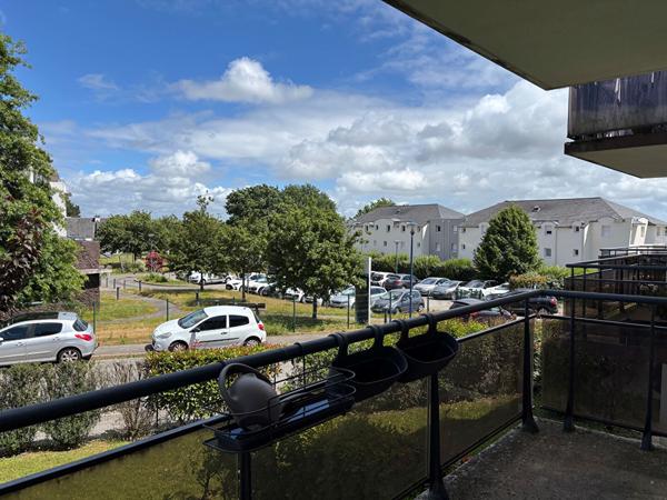 AURAY T.2 41 m² avec parking et cave , Auray