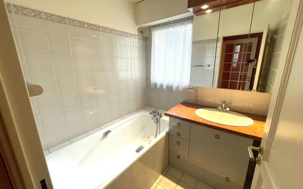 Appartement à vendre    4 pièces • 104,71 m2 Antony