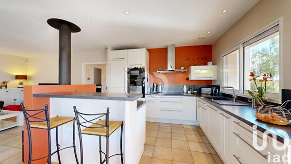 Maison à vendre 6 pièces 182 m² Merville