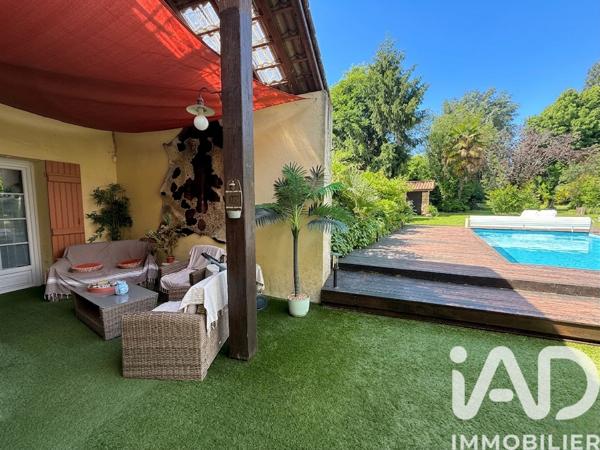 Maison à vendre 8 pièces 265 m² Bieujac