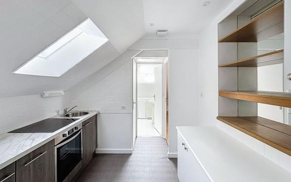 Appartement à louer    3 pièces • 33 m2 Saint-Flour