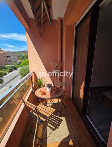 Appartement
         2 pièces
        - 36 m² 189 995 € *