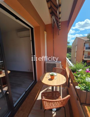 Appartement
         2 pièces
        - 36 m² 189 995 € *