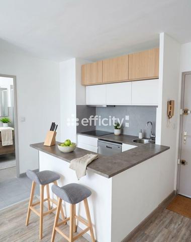 Appartement
         2 pièces
        - 36 m² 189 995 € *
