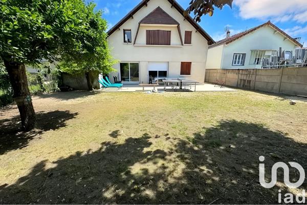 Maison 7 pièces de 183 m² à Bonneuil-sur-Marne (94380)