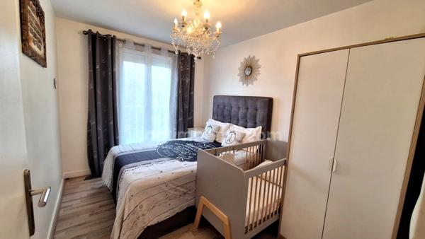 Appartement à vendre 3 pièces VILLEJUIF (94)