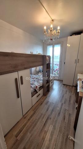 Appartement à vendre 3 pièces VILLEJUIF (94)
