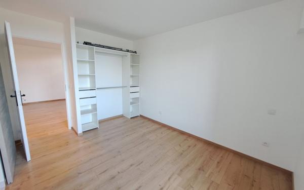 Appartement à louer    2 pièces •  Escatalens