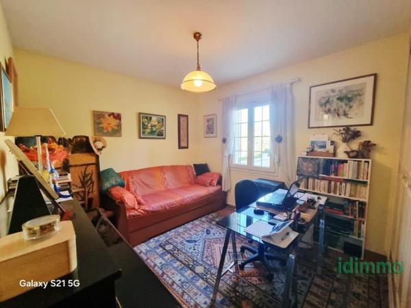 A voir Draguignan jolie villa F4 de 114m terrasse garage piscine 663m terrain 449000€ crn2390 dpe c Draguignan (83300)