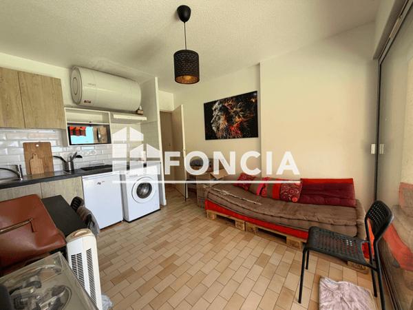 Location Studio meublé 23.82 m² - 149 AVENUE DOCTEUR ARMANET Hyeres 83400