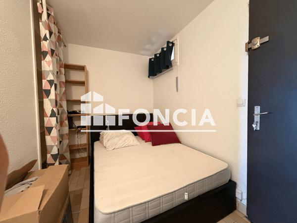 Location Studio meublé 23.82 m² - 149 AVENUE DOCTEUR ARMANET Hyeres 83400