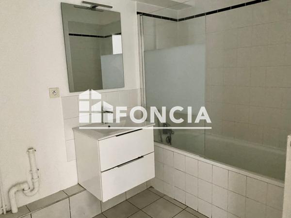 Location Appartement 3 pièces 76.59 m² - 11 RUE ILE NAPOLEON Mulhouse 68100