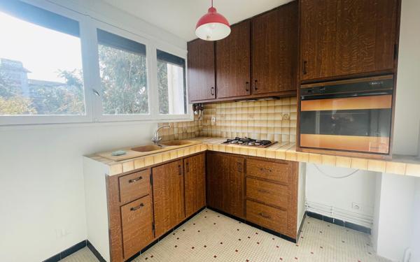 Maison à vendre    5 pièces •  Dax