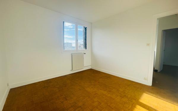 Maison à vendre    5 pièces •  Dax