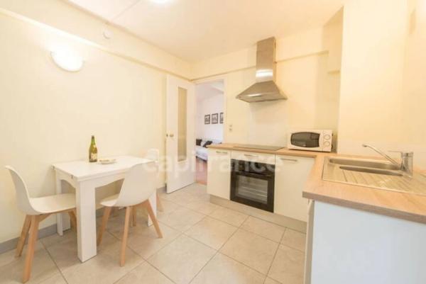 QUIMPER (29) – Appartement T4 meublé de 73 m² habitable avec loggia - Cave.