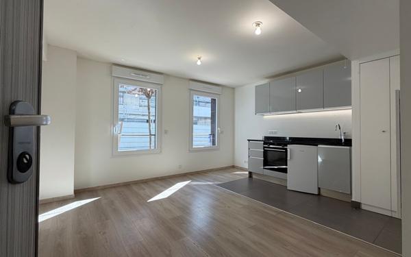 Appartement à louer    1 pièce • 21,60 m2 Joinville-le-Pont