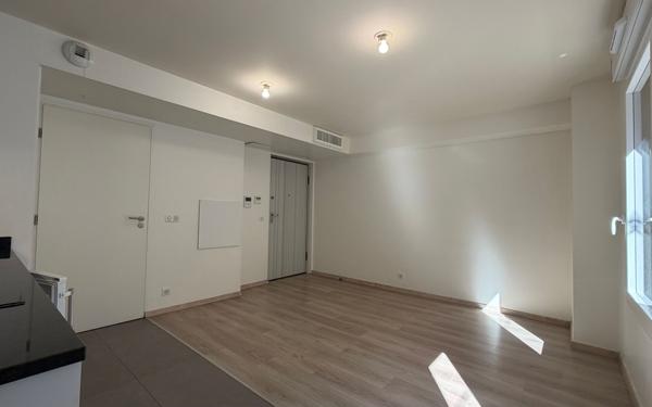 Appartement à louer    1 pièce • 21,60 m2 Joinville-le-Pont