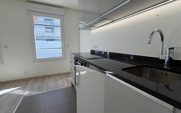 Appartement à louer    1 pièce • 21,60 m2 Joinville-le-Pont