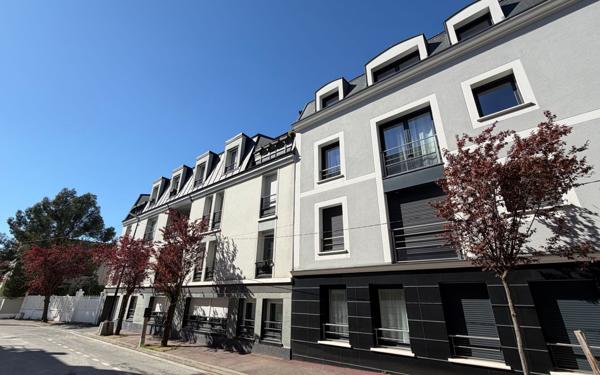 Appartement à louer    1 pièce • 21,60 m2 Joinville-le-Pont