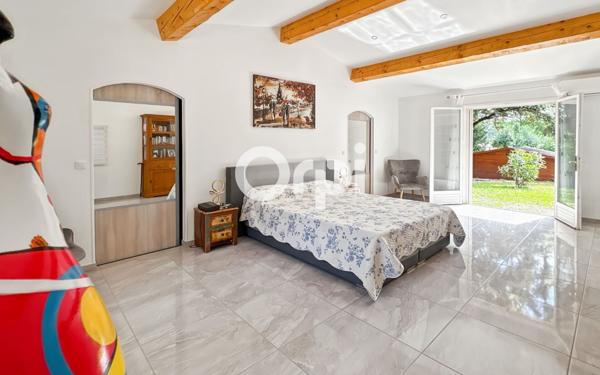 Maison à vendre    6 pièces •  Lorgues