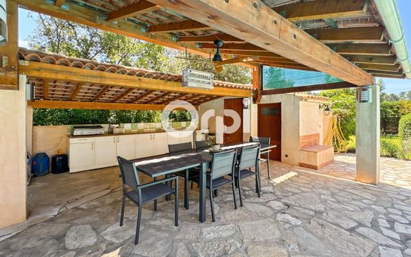 Maison à vendre    6 pièces •  Lorgues