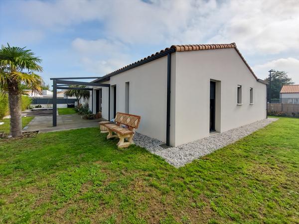 Maison Saint Jean De Monts 5 pièce(s) 124 m2 maison + jacuzzi