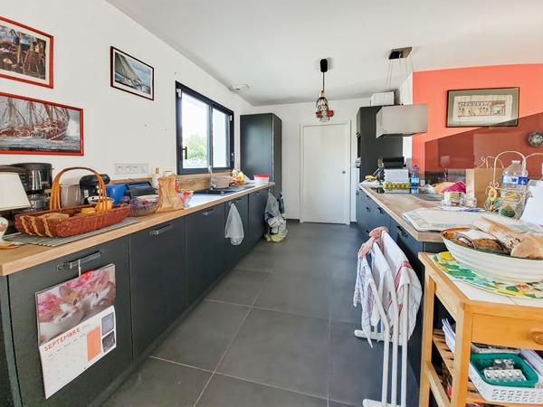 Maison Saint Jean De Monts 5 pièce(s) 124 m2 maison + jacuzzi