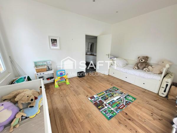 Grande demeure à Marcheprime  de 270 m² habitables aux volumes exceptionnels!
