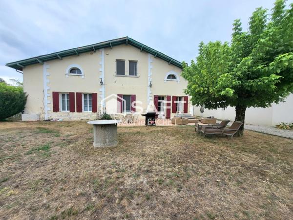 Grande demeure à Marcheprime  de 270 m² habitables aux volumes exceptionnels!
