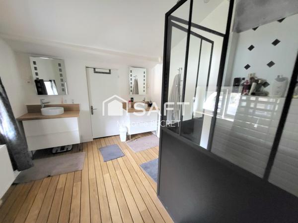 Grande demeure à Marcheprime  de 270 m² habitables aux volumes exceptionnels!