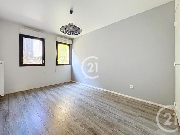 Appartement F4 à vendre  4 pièces - 79,42 m2 MONTREUIL - 93