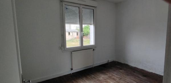 Maison à vendre 6 pièces VIENNAY (79)