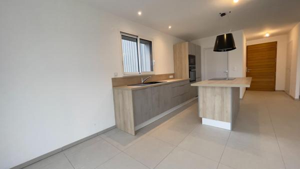 MAYENNE, Proche LECLERC