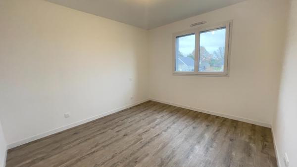 MAYENNE, Proche LECLERC